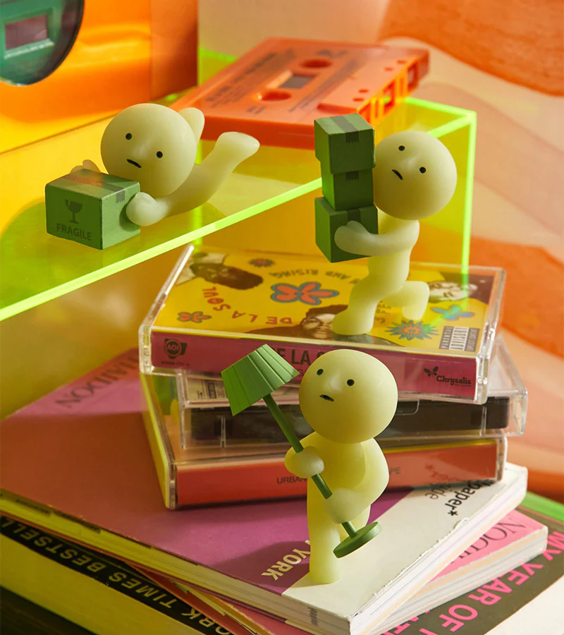 Figurine fluorescente Smiski - série Moving - Image 5