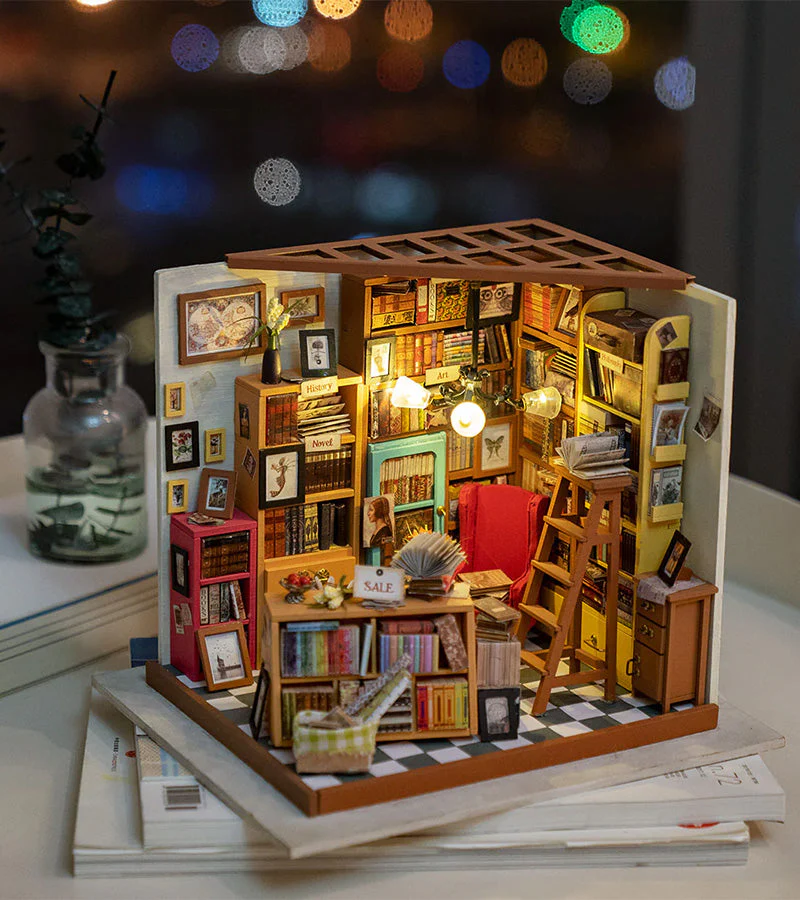 Kit DIY maison miniature - Sam's study - Image 2
