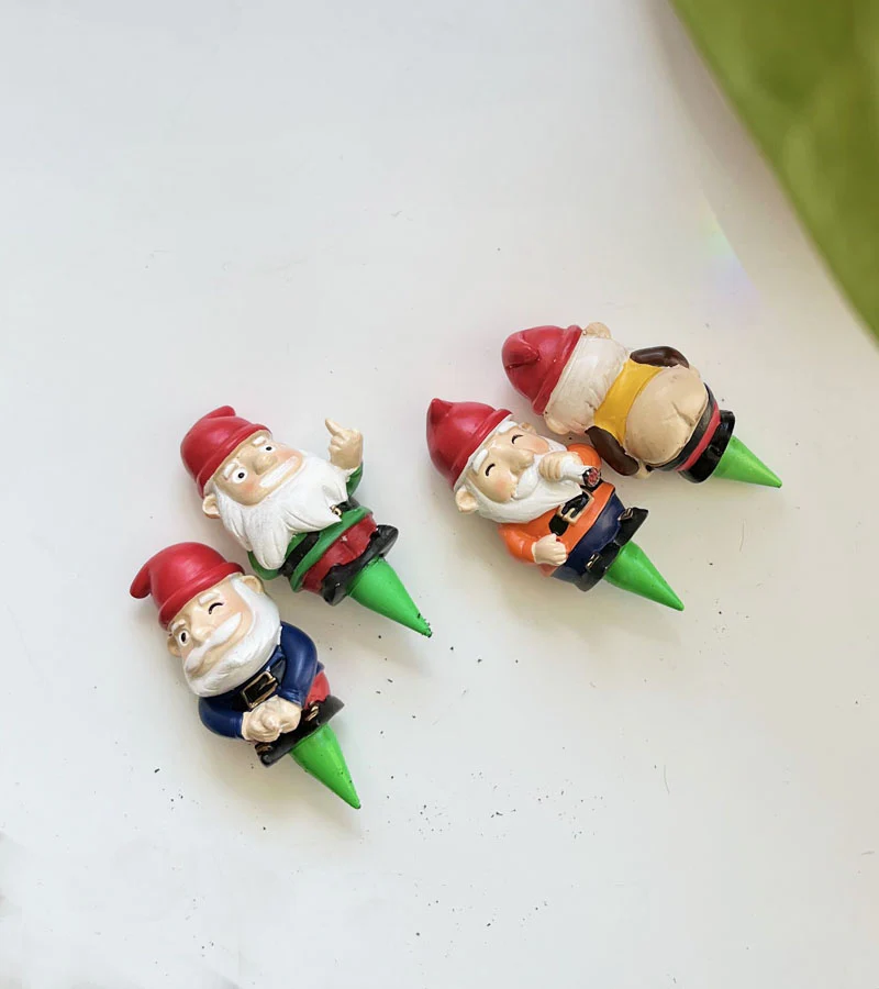 Mini gnomes de jardin effrontés - Image 4